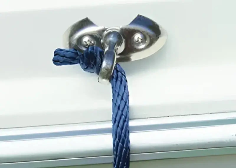 1010 Taylor Made Fender Lock & Peg Set 1/2' Plastic t4v1010