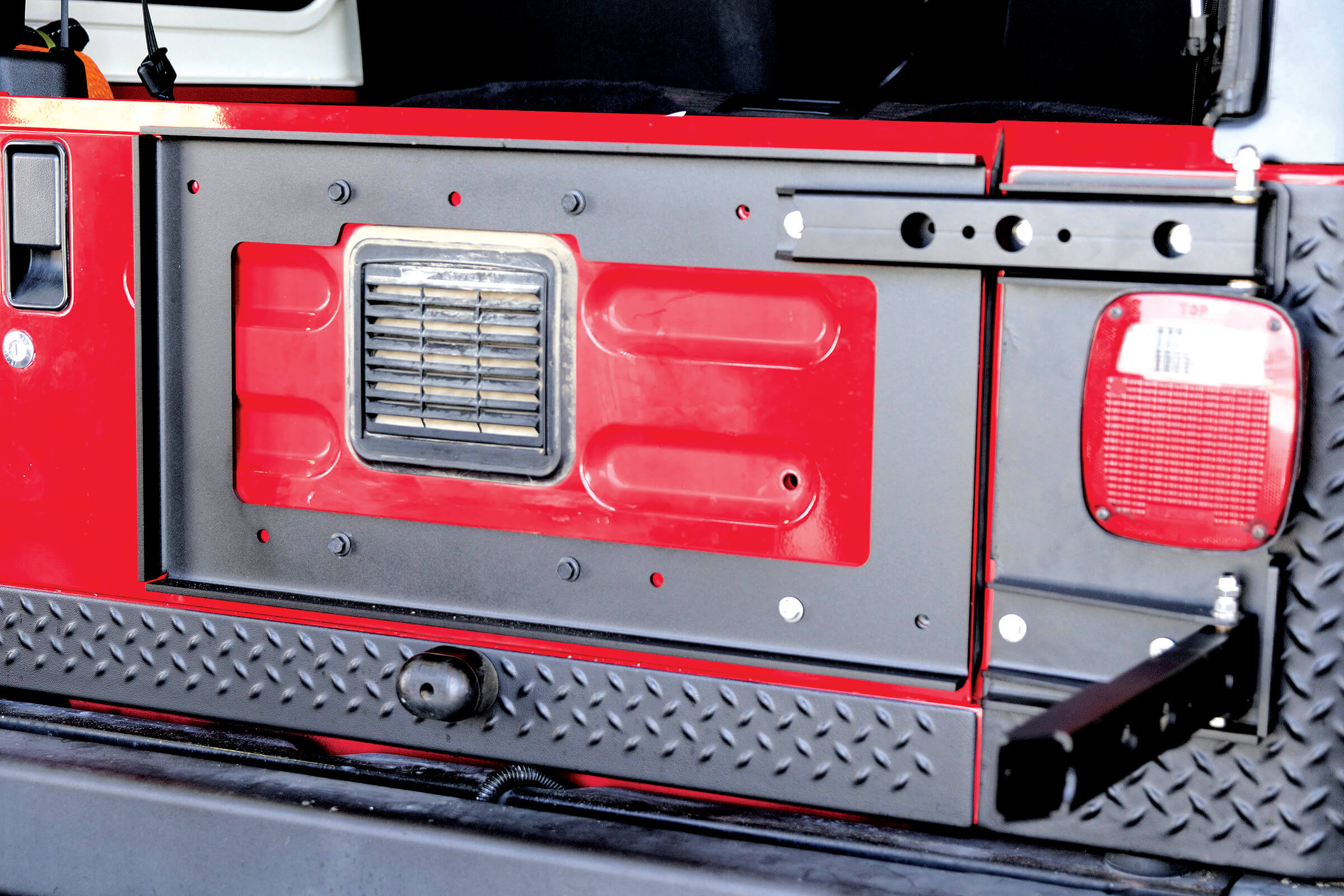 JP54-056 Mor/Ryde Tj Tailgate Reinforcement M6RJP54056