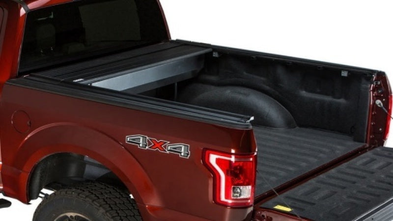Retrax 99-06 Toyota Tundra Access/Double Cab (Short Bed) Retrax IX rtx30822