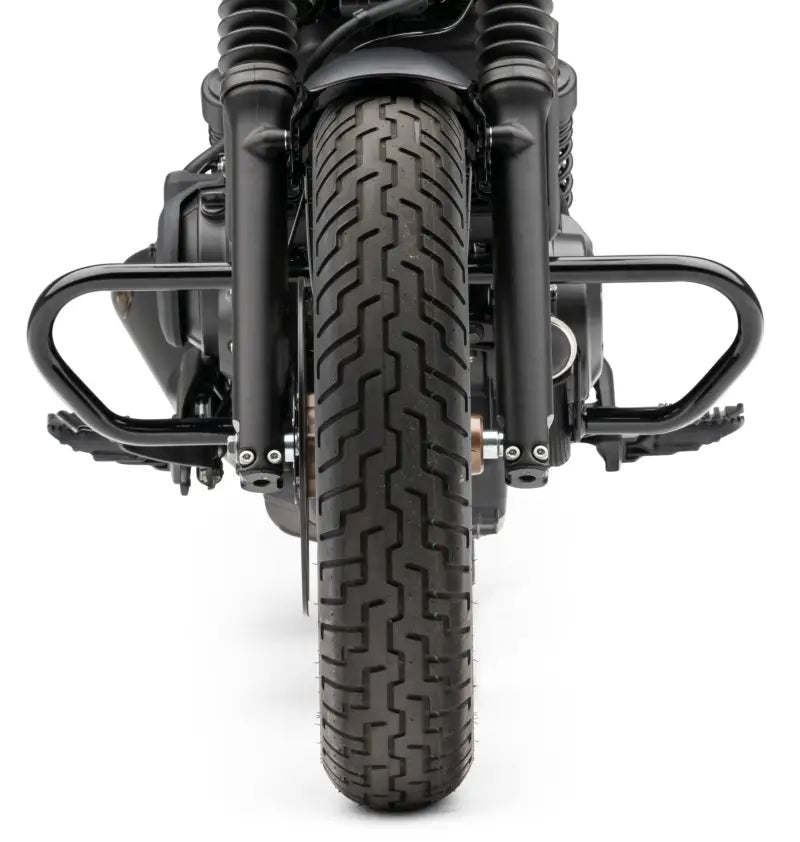 Cobra Freeway Bars Black for Comfort and Style 82-97402