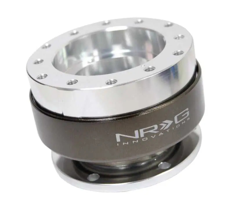 NRG Quick Release Gen 2.0 - Silver Body / Chrome Ring SFI Spec 42.1 srk-200-1sl