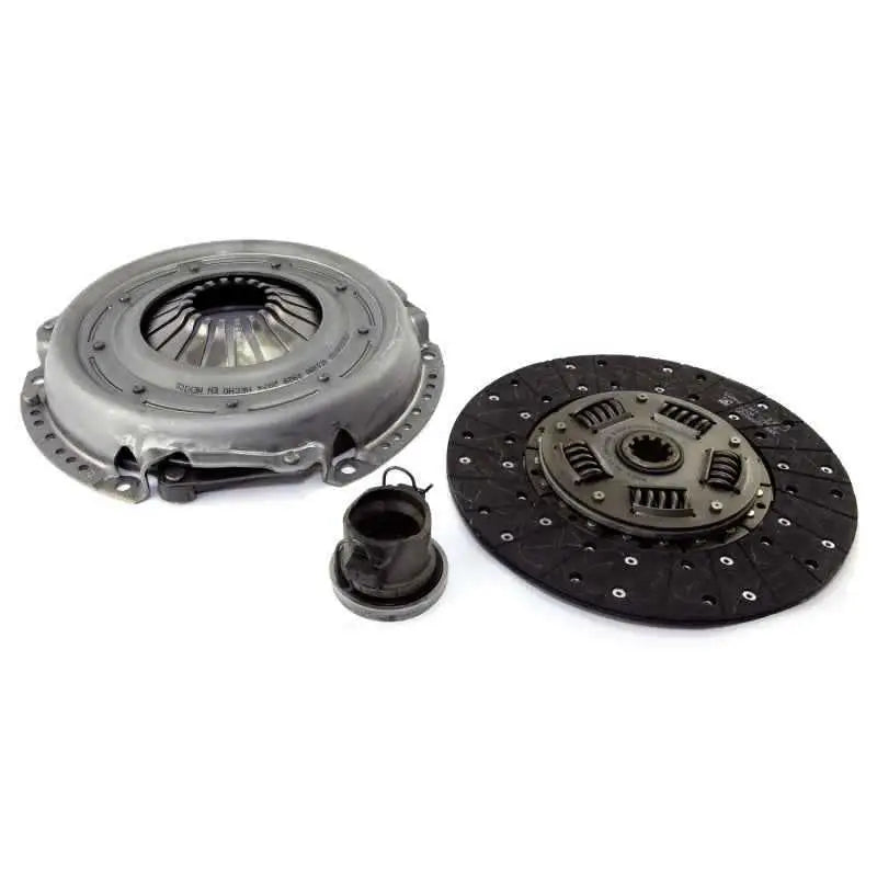 OMIX 16901.18 Regular Clutch Kit 4.0L 93-99 Jeep Models 16901-18